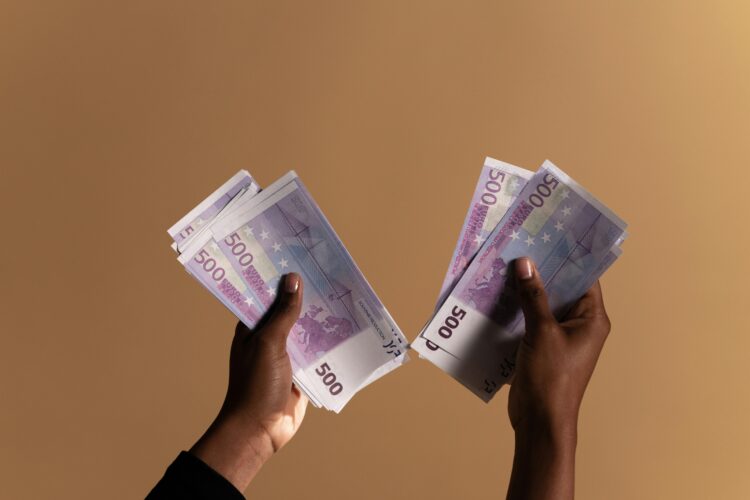 What’s the Average Personal Trainer Salary by Country and City?